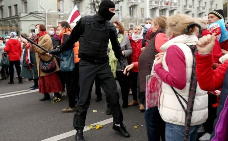  Belarus protests: Police authorised to use lethal weapons