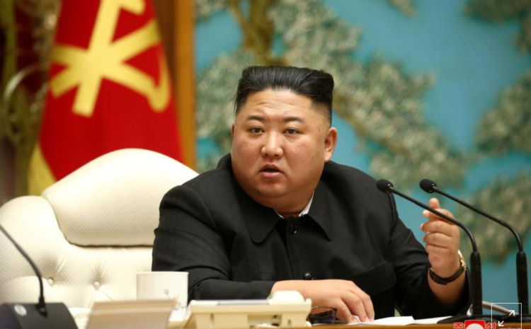  North Korea displays ballistic missiles, Kim apologises for economic woes
