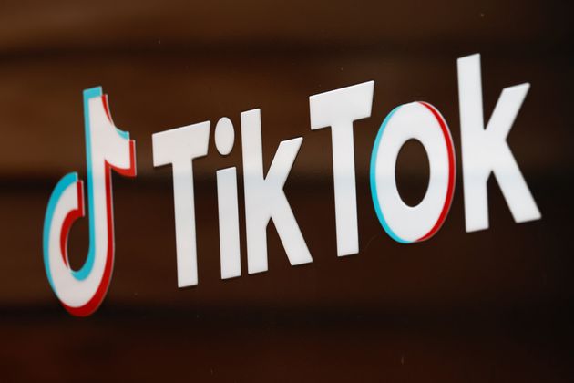  Pakistan Blocks TikTok After Complaints Over ‘Immoral And Indecent’ Content
