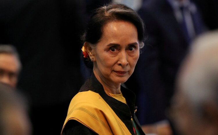 Myanmar coup: Calls for Suu Kyi release as lawmakers held