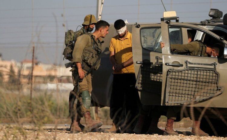 Israeli troops make arrests over Palestinian prison break