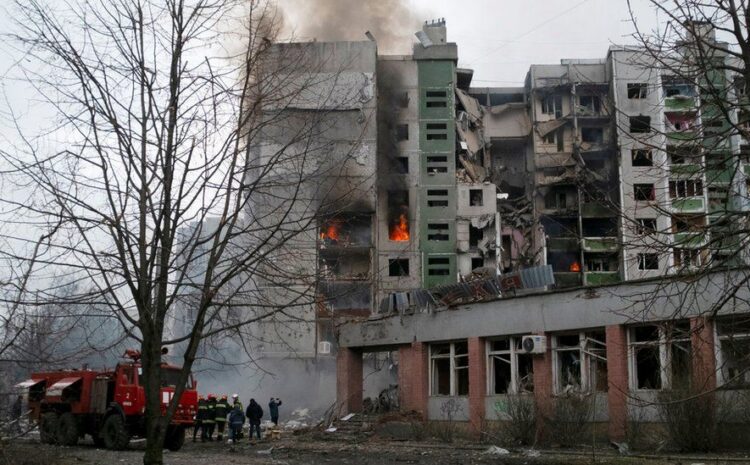 War in Ukraine: Families run for cover as Russian air strikes hit Chernihiv