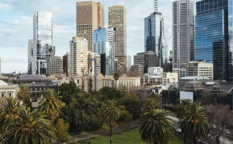 Melbourne overtakes Sydney as Australia’s biggest city