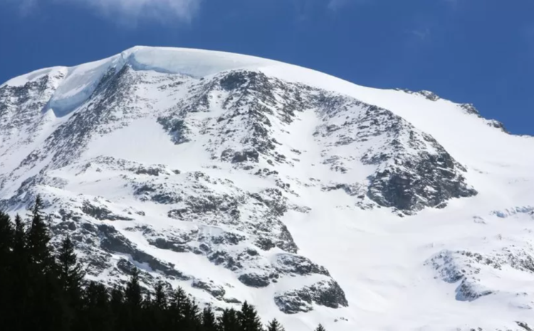  French Alps avalanche: Four hikers killed, others injured